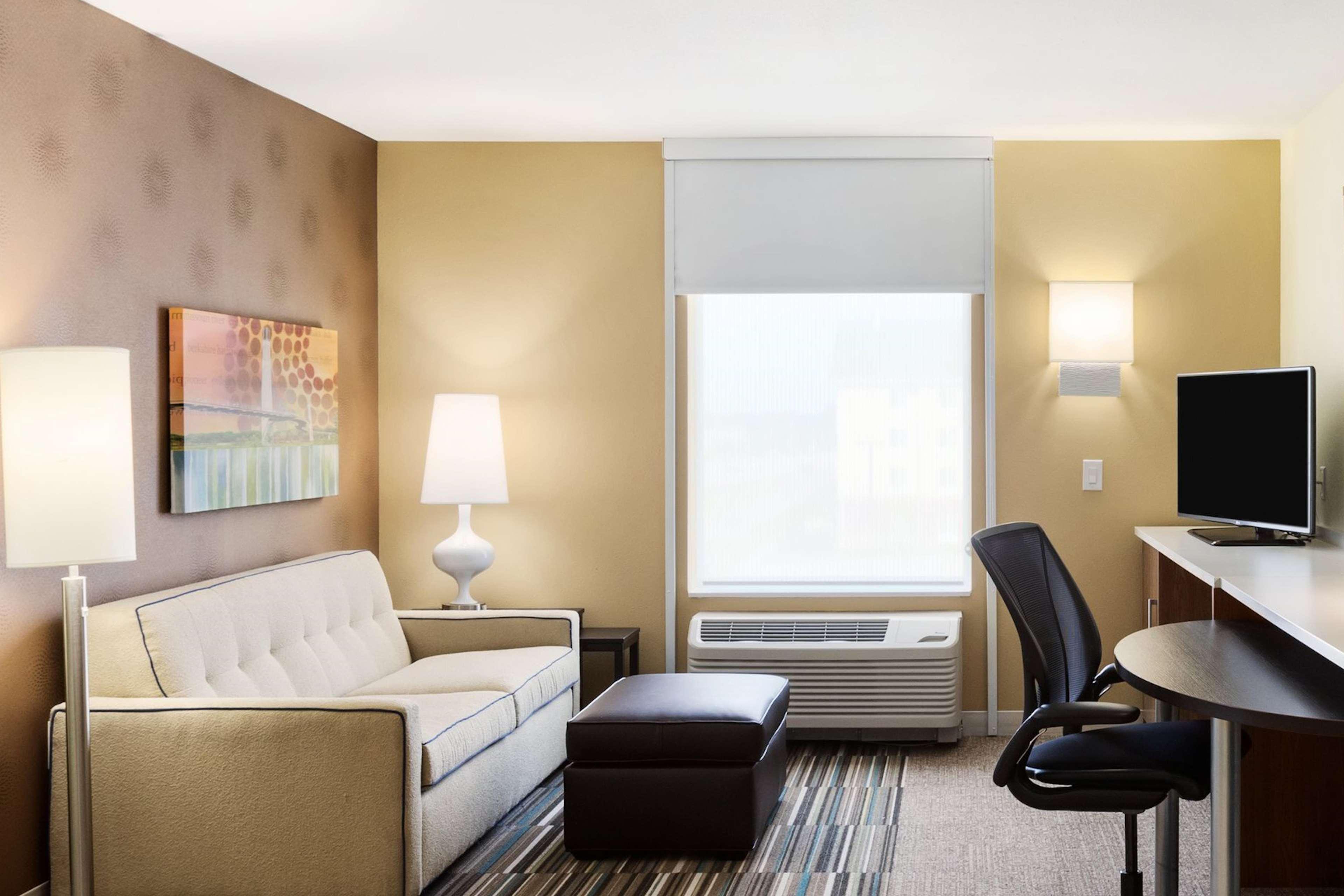 โฮมทู สวีตส์ บาย ฮิลตัน โอมาฮา เวสต์ Hotel ภายนอก รูปภาพ